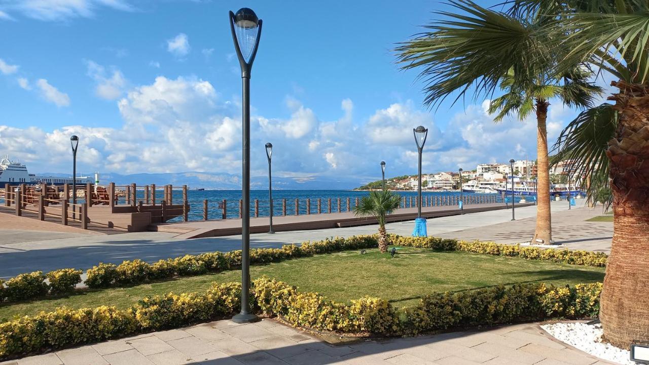 Blue Otel Çeşme Esterno foto